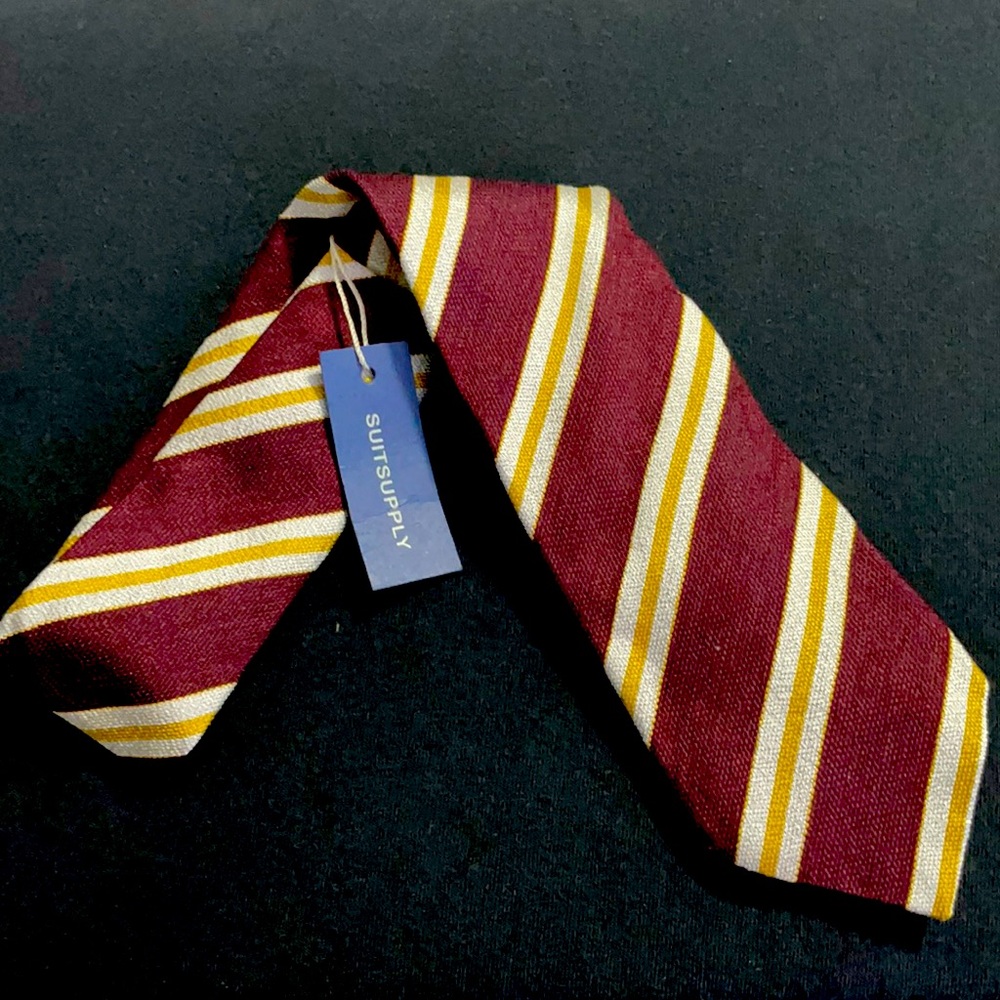 Suitsupply Bordeaux white gold stripe tie NWT